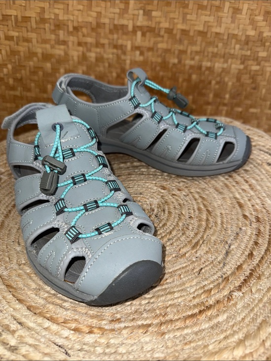 Khombu Shoes - Khombu Gray Closed Toe Sport Sandals Aqua Trim Women’s Size 8